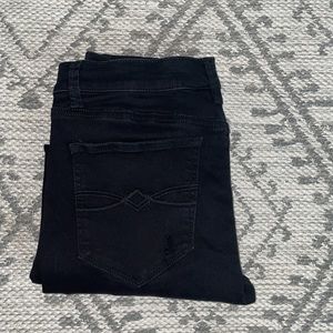 Mudd size 11 distressed skinny black jeans